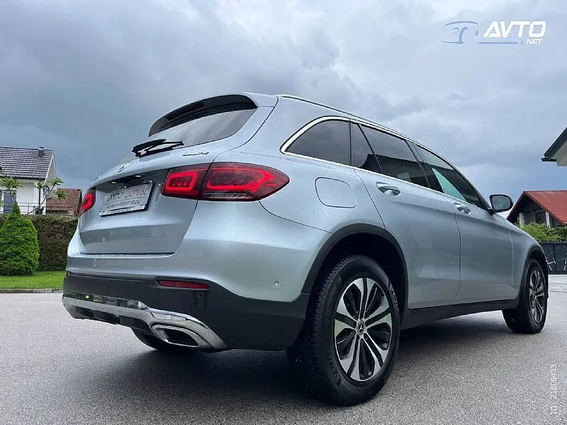 mercedes-benz glc-klasa glc 220 d 4matic-1 vlasnik-alu-navi-led - slika 8