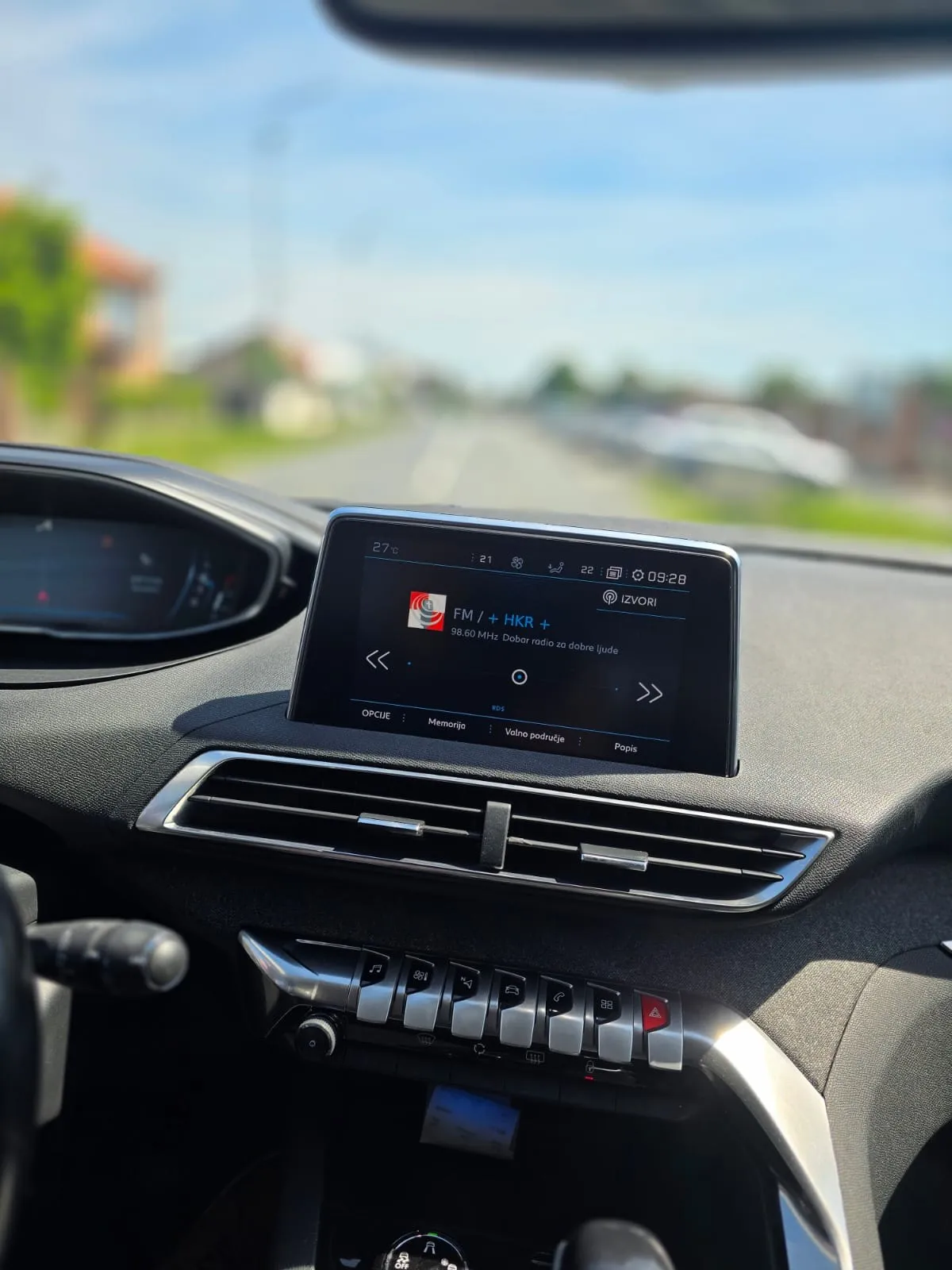 peugeot 5008 1.6 bluehdi - slika 19