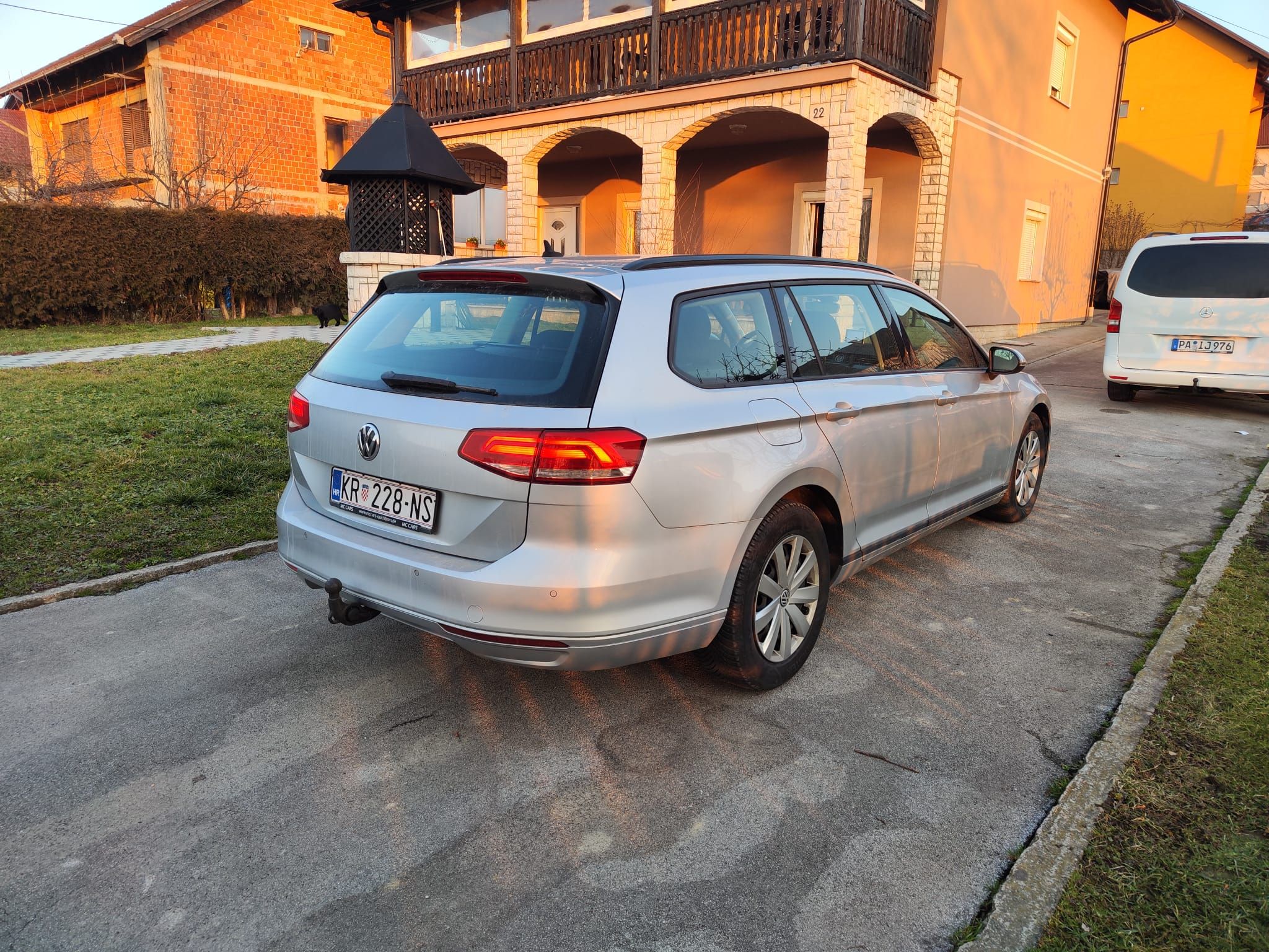 vw passat variant b8 , 2.0 tdi bmt, vrlo dobar... - slika 15