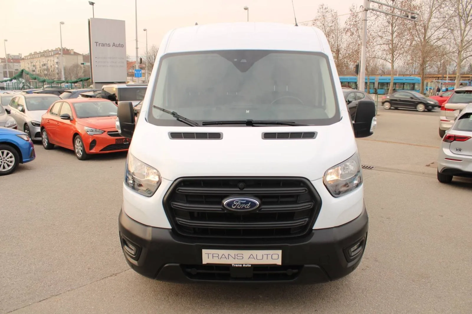 ford transit 2.0 tdci l3h2, 2024 god. - slika 2