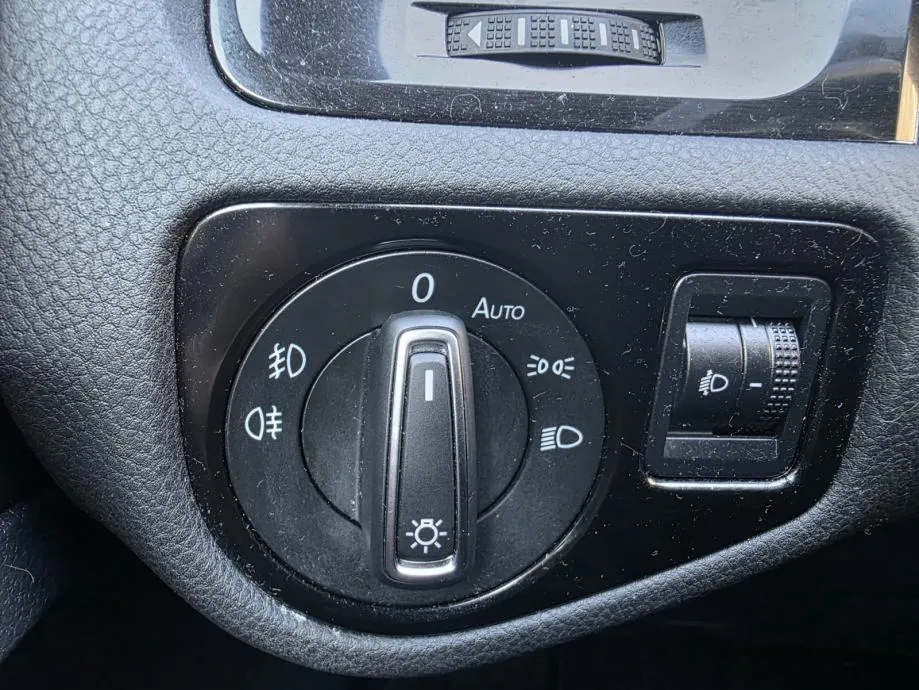 vw golf 7 1,6 edition, 167000km, 2016 g. top stanje, oglas iz usluge - slika 16