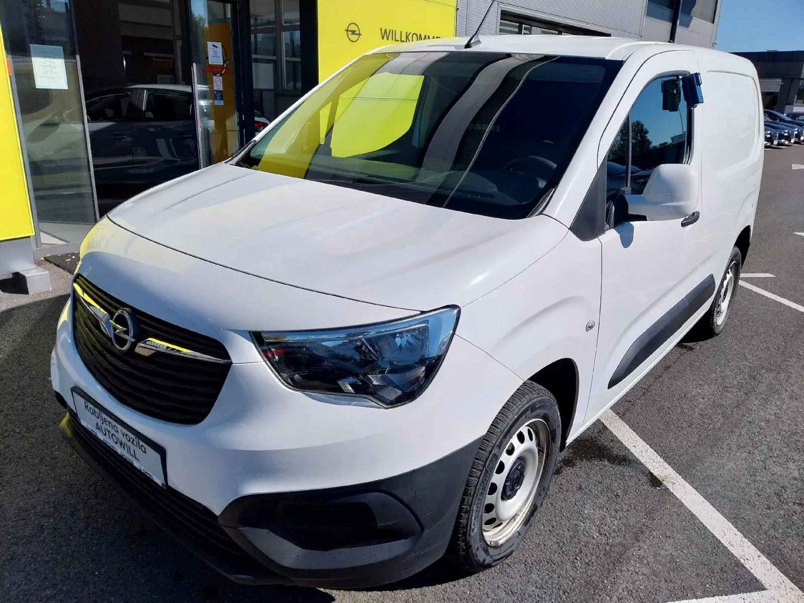 opel combo van l1h1 enjoy 1,5, 3 sjedala, 2021 god. - slika 4