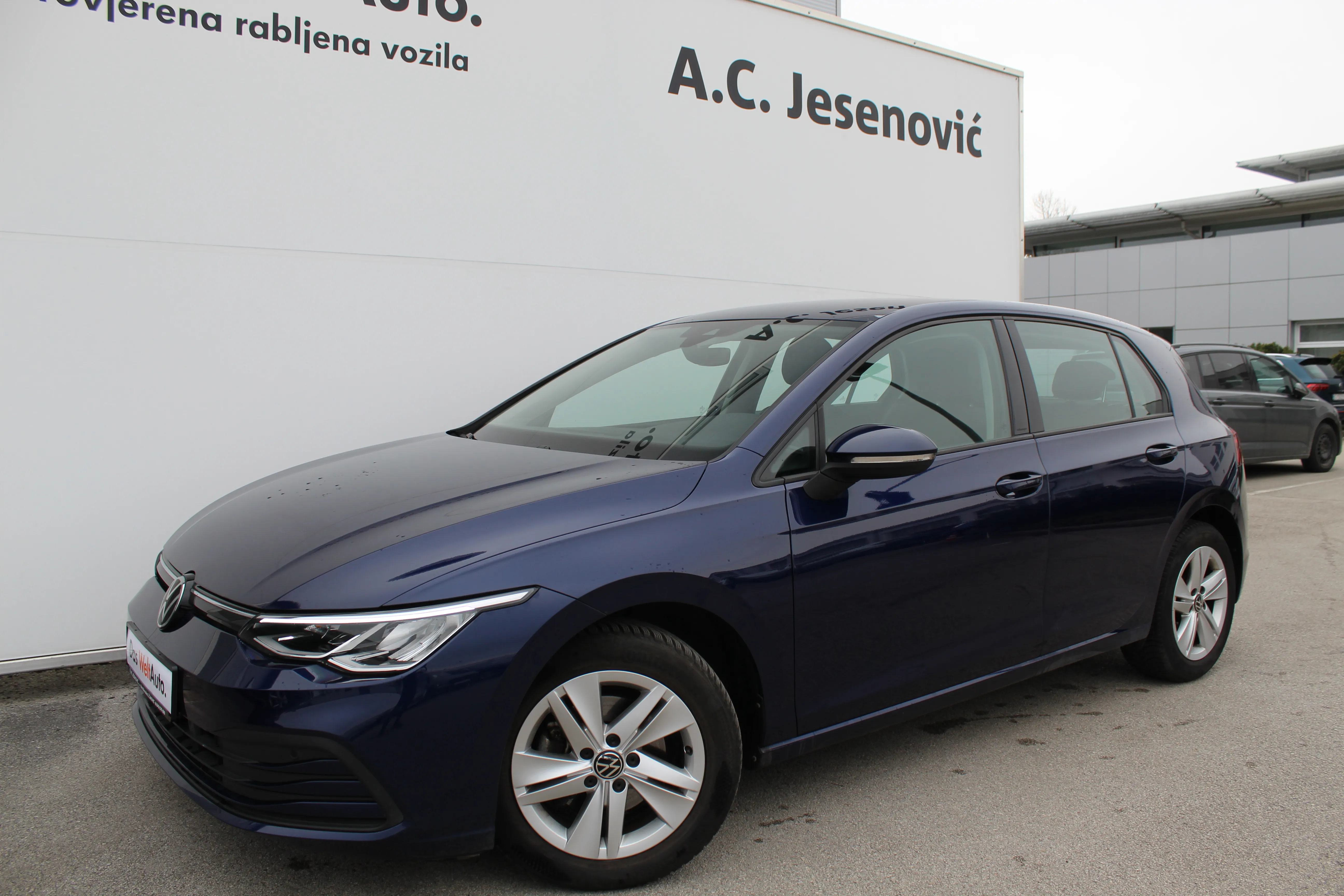 13155 volkswagen golf 1.0 tsi life - slika 7