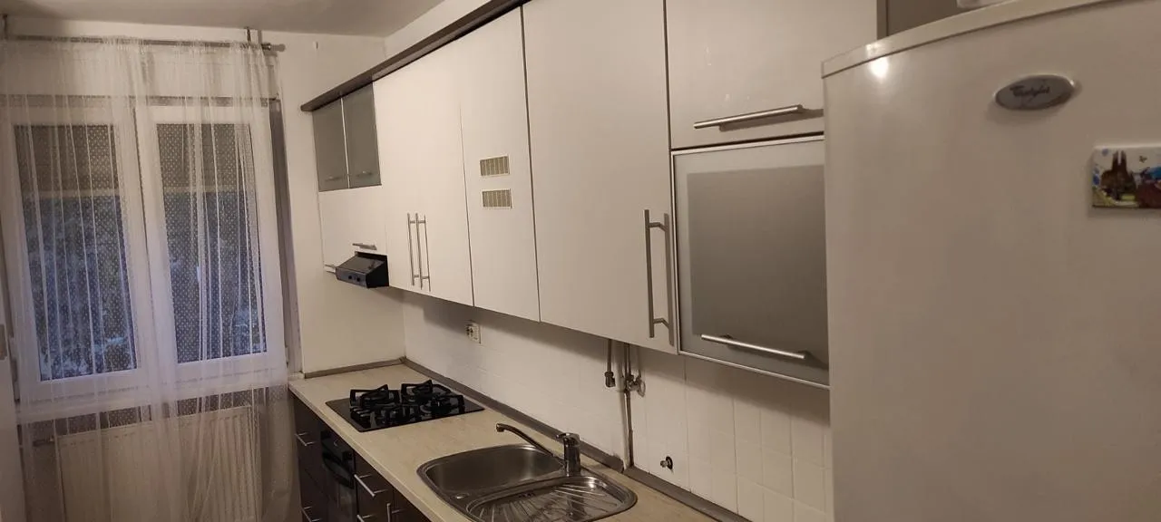 iznajmljujem stan dubrava/studenski grad/54 m2 - slika 2