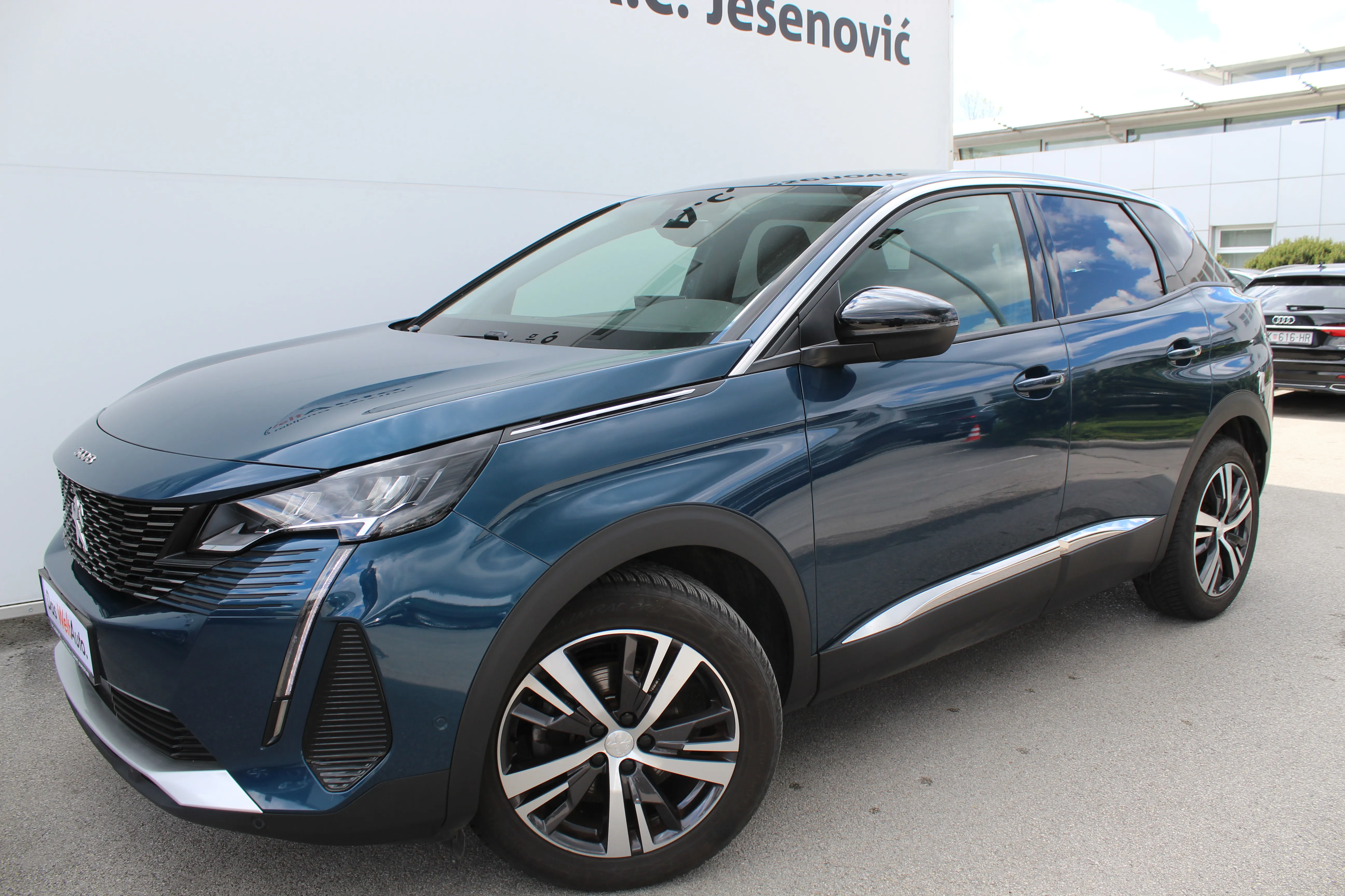 13175 peugeot 3008 1,2 puretech 130 s&s allure - slika 15