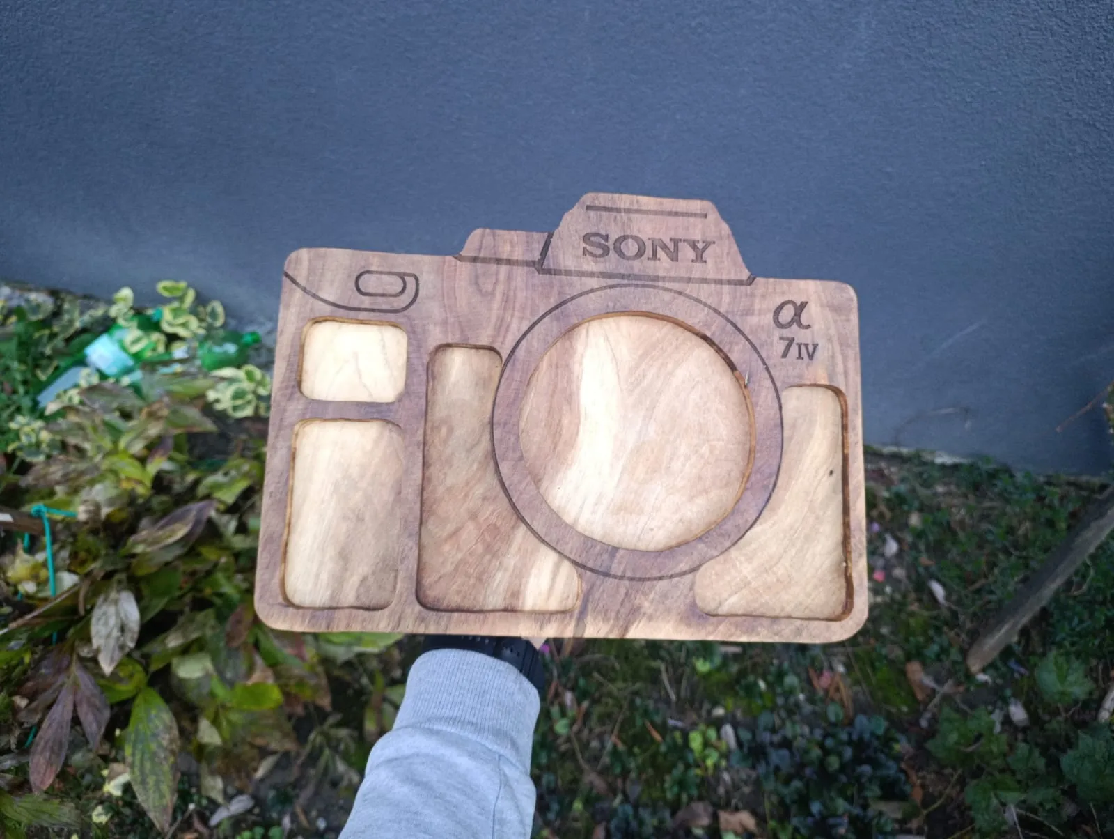 daska/pladanj za posluživanje hrane - fotoaparat - slika 2