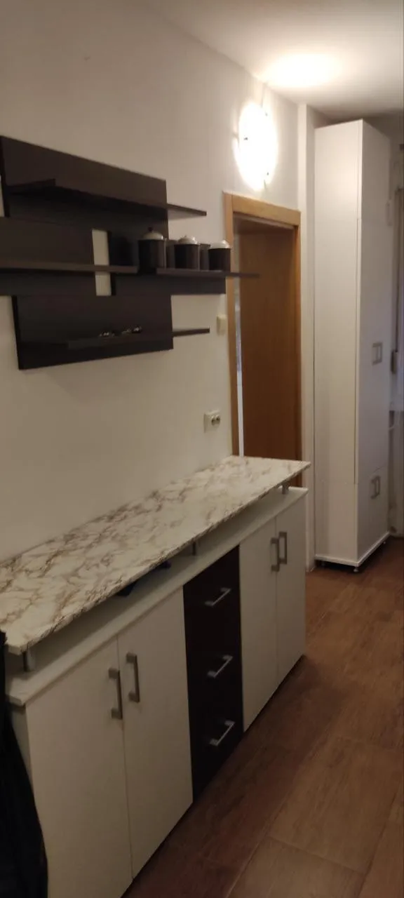 iznajmljujem stan dubrava/studenski grad/54 m2 - slika 9