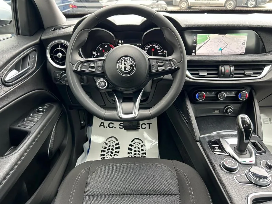 alfa romeo stelvio 2,2 jtd - 2021 - 4x4 - 145.000km - reg 1 god !!! - slika 10