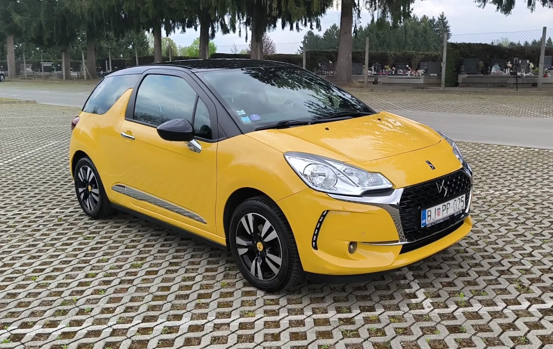 ds3, 1,2 puretech, sochic, kamera, ekstra stanje - slika 15