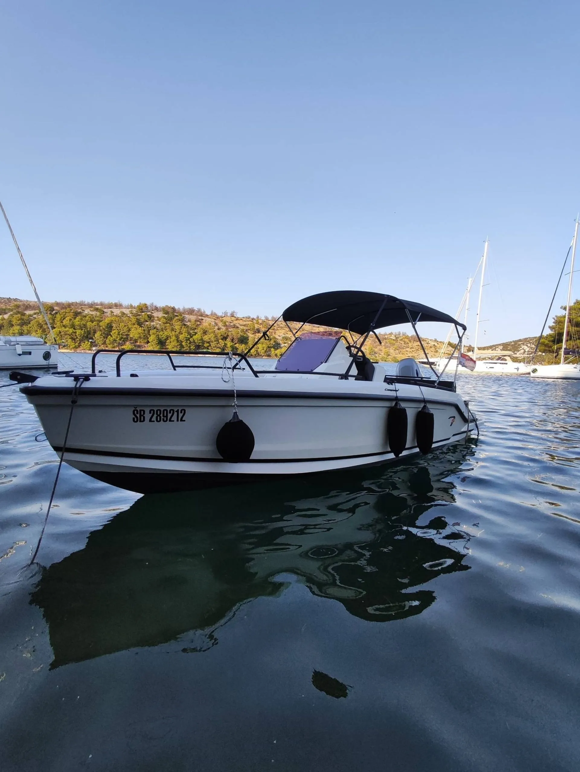 najam broda - compass 7s - 175hp (2024) - slika 5