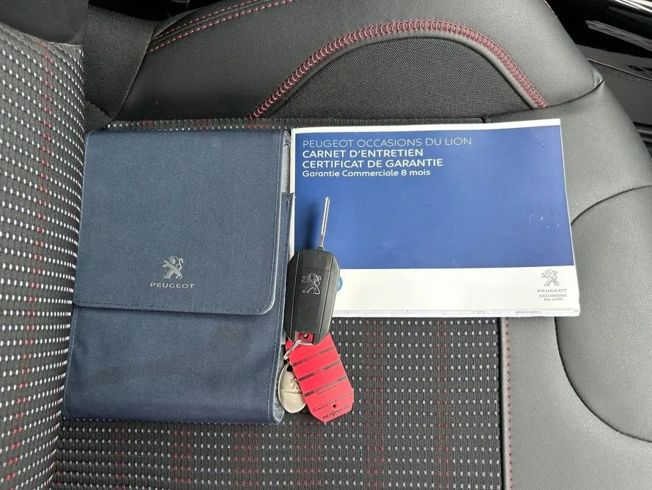 peugeot 2008 gt - model 2017 - 130ks - 105.000km - navi - reg 1 god! - slika 20
