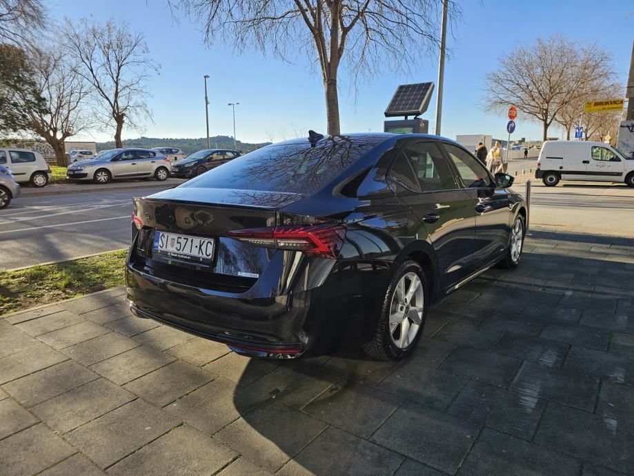 škoda octavia sportline 1,5 tsi - slika 2