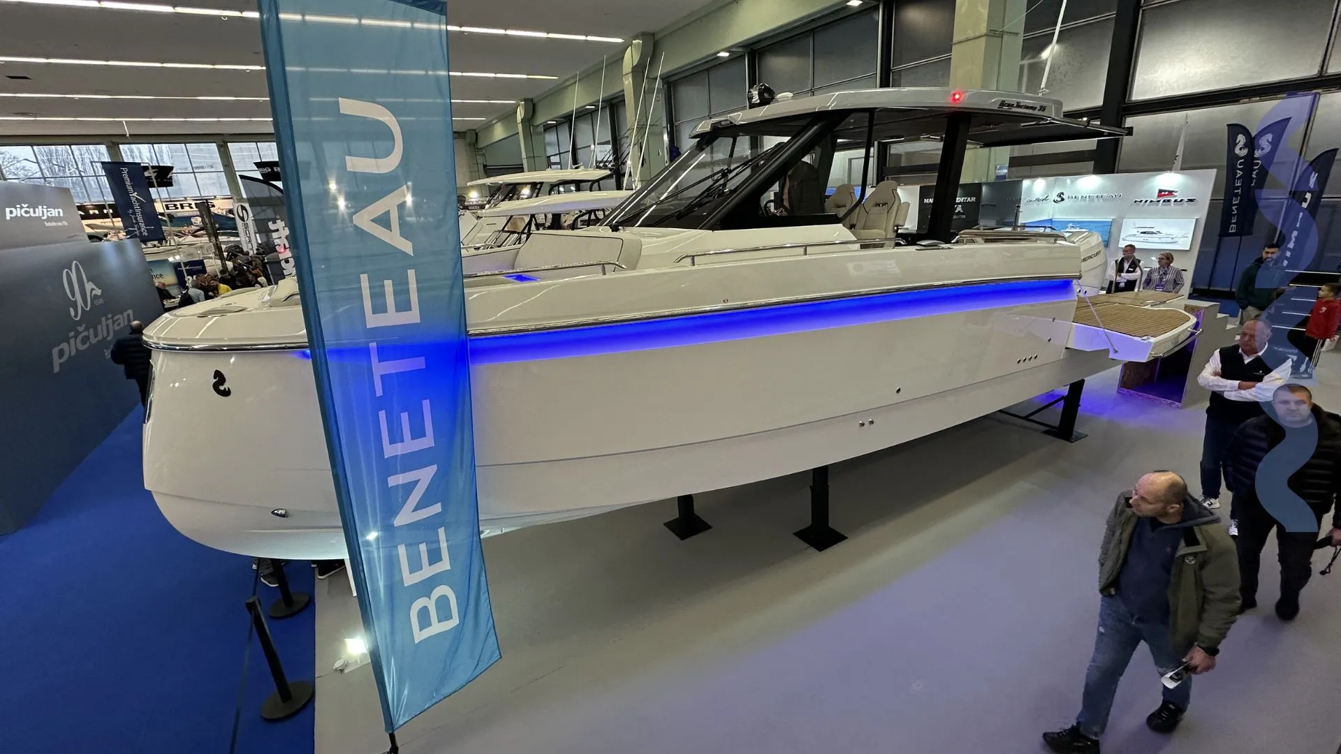 beneteau gran turismo 35 - dostupan odmah - slika 3