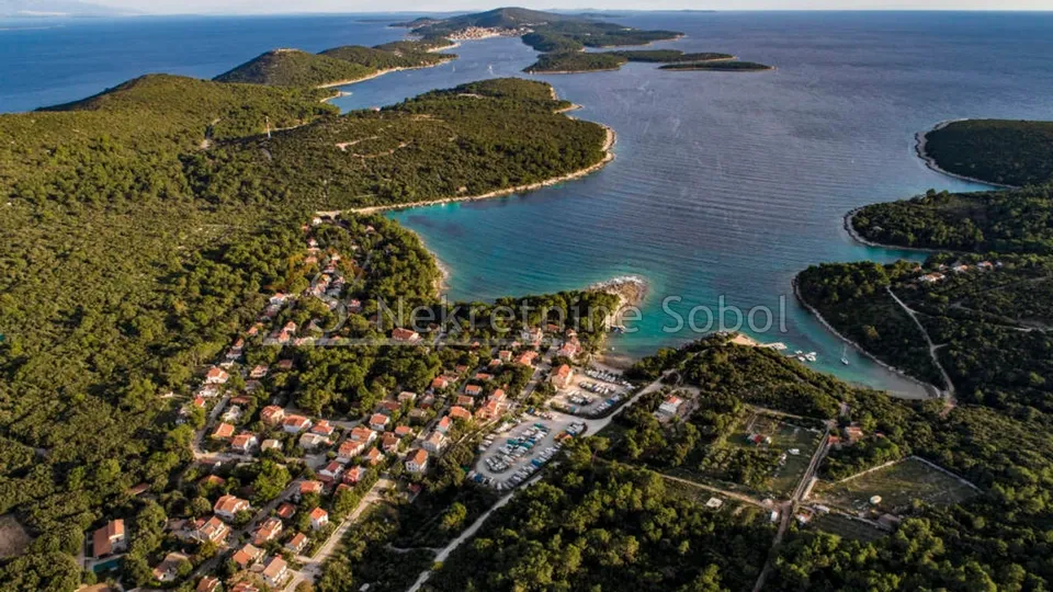 Mali Lošinj - Građevinsko zemljište, 1903 m2 Prodaja