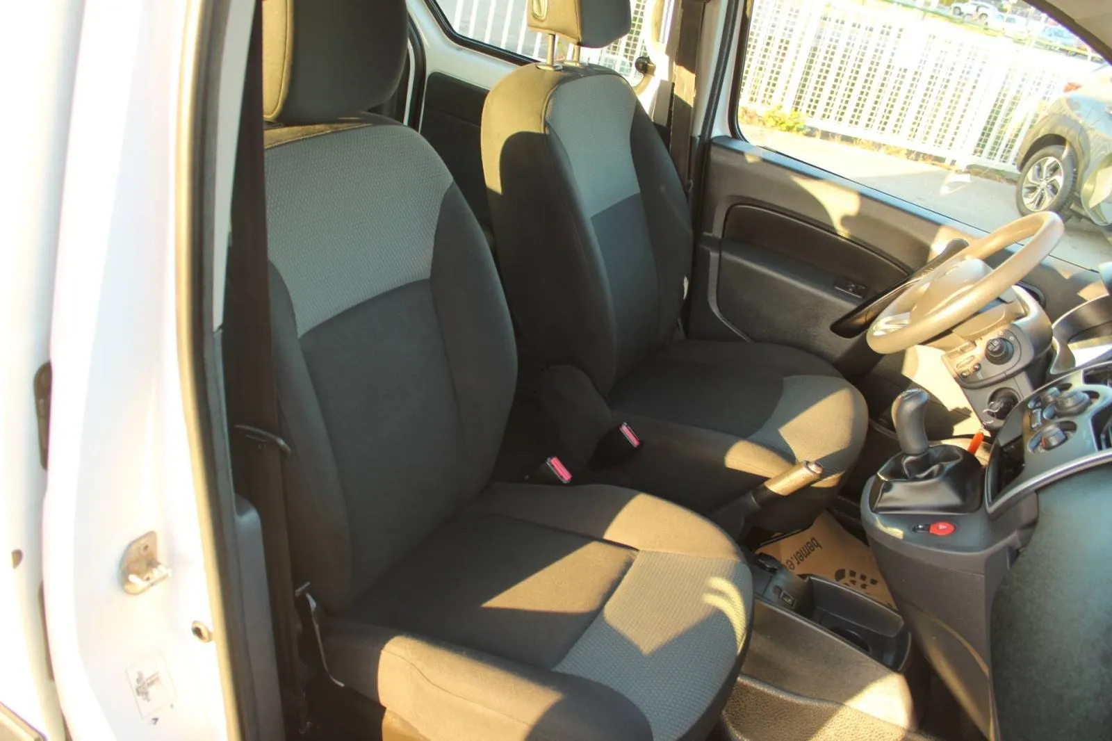 renault kangoo maxi 1.5 dci n1 - 5 sjedala, 2018 god. - slika 13