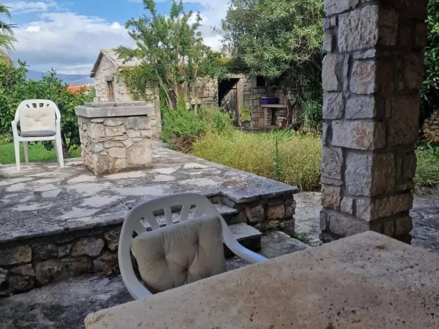 kuća na prodaju - lumbarda - slika 5