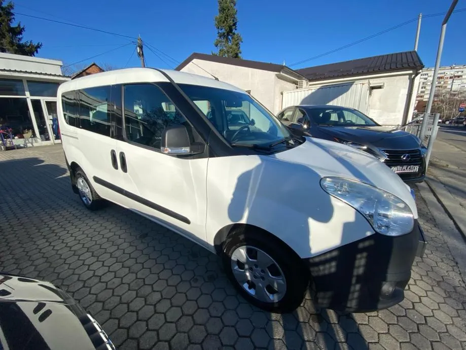 opel combo 1.3 cdti, klima, park. senzori, 4x garancija! (n1), 2016g. - slika 4
