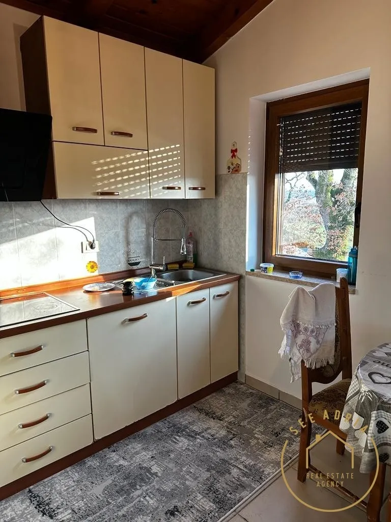 dvosoban stan u okolici novigrada - slika 3