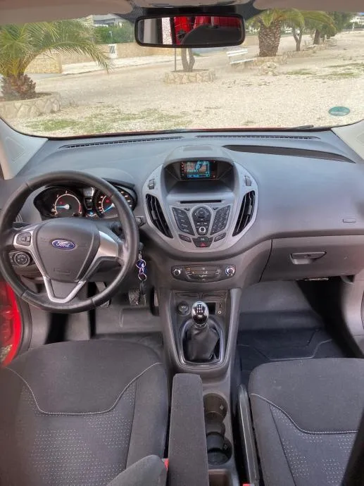 ford transit courier | dupla bočna vrata *oglas iz usluge*, 2014 god. - slika 6