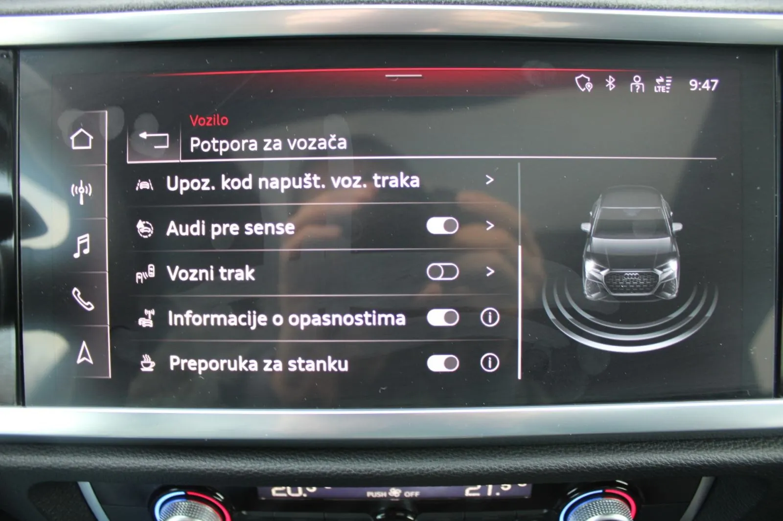 audi rs q3 sportback quattro 2.5 tfsi s-tronic - slika 22
