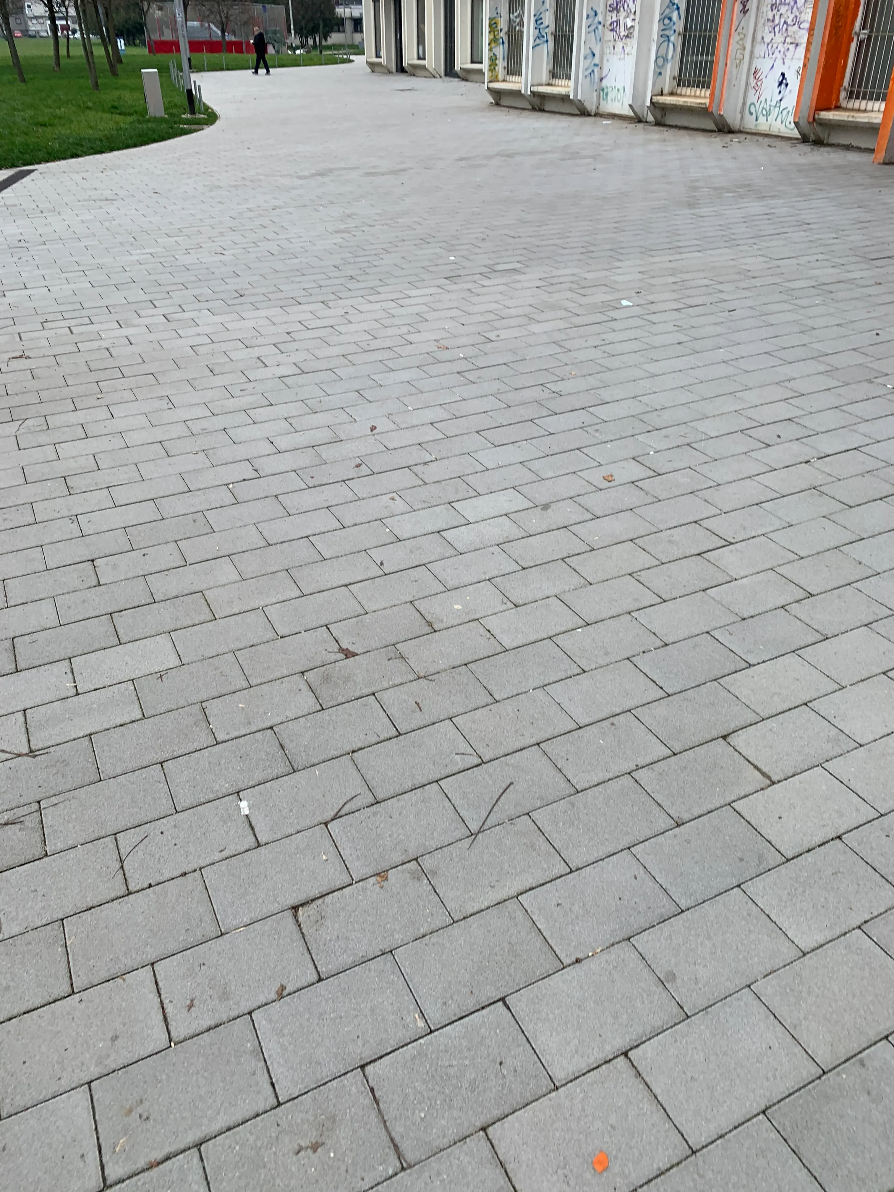 betonski opločnici / kocke - slika 4