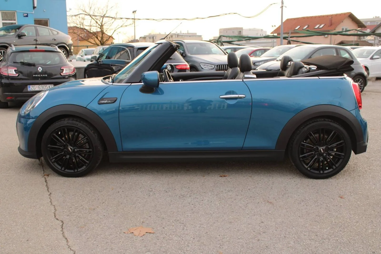 mini cabrio cooper automatik *led, navigacija, kamera* - slika 9