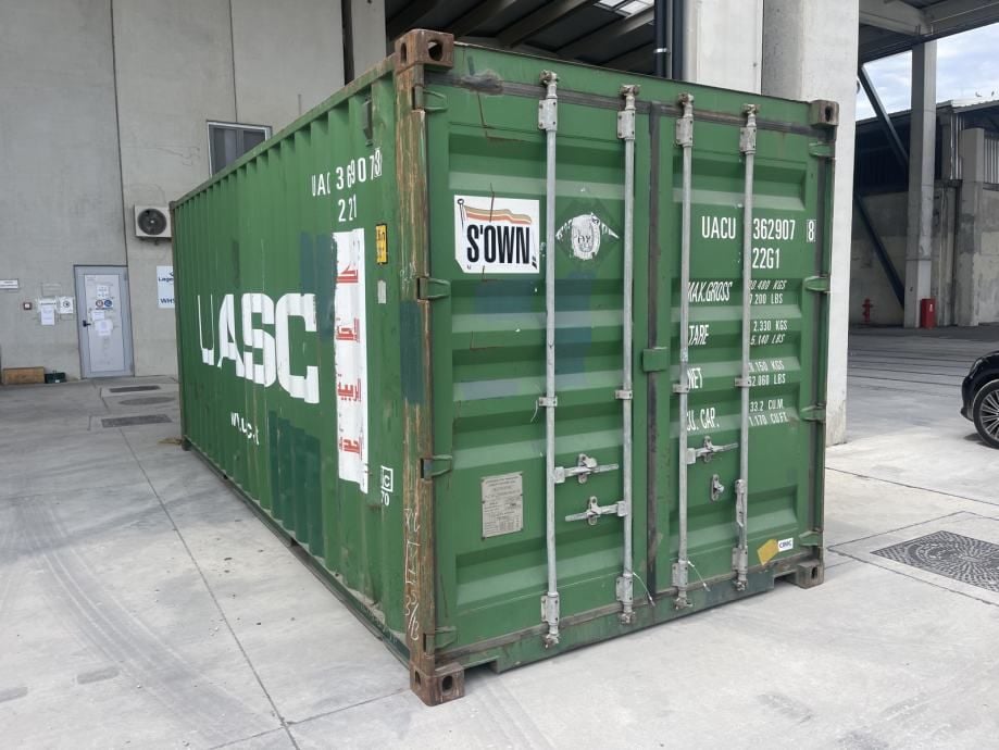 Rabljeni Brodski kontejneri za skladištenje i transport robe - Podrvanj, Čavle