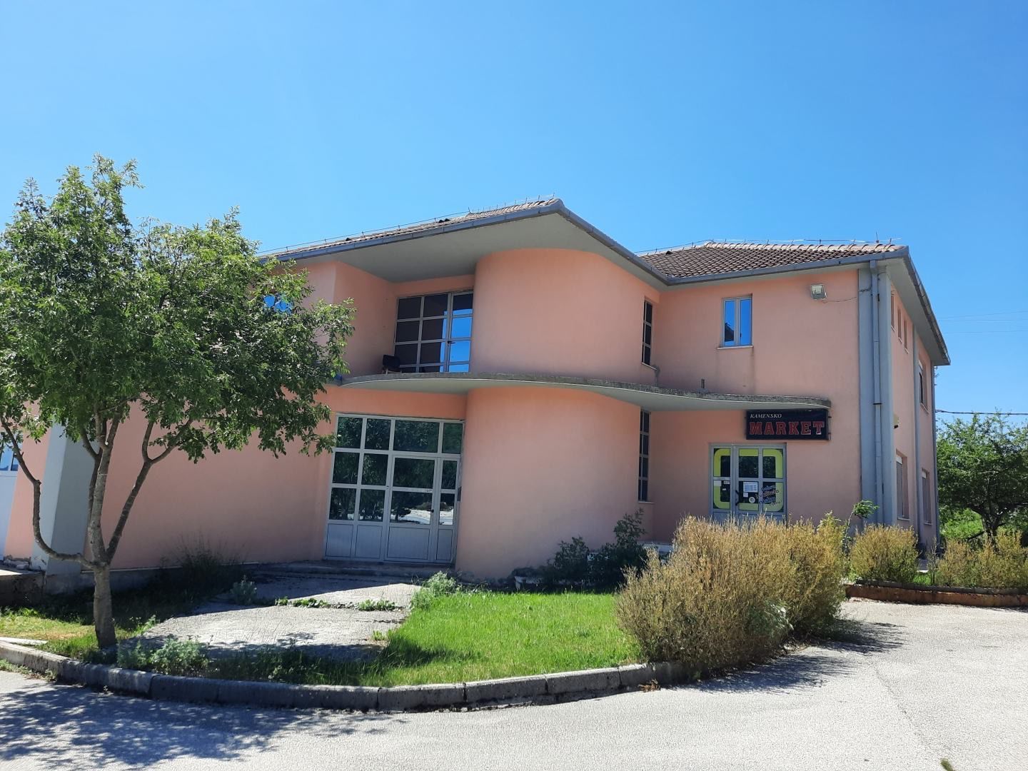 poslovno-stambena zgrada kamensko 768 m2 - slika 2