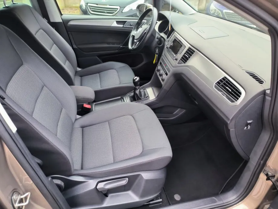 vw golf sportsvan 1.2 tsi comfortline, servisna, jamstvo, reg. 1 god - slika 14
