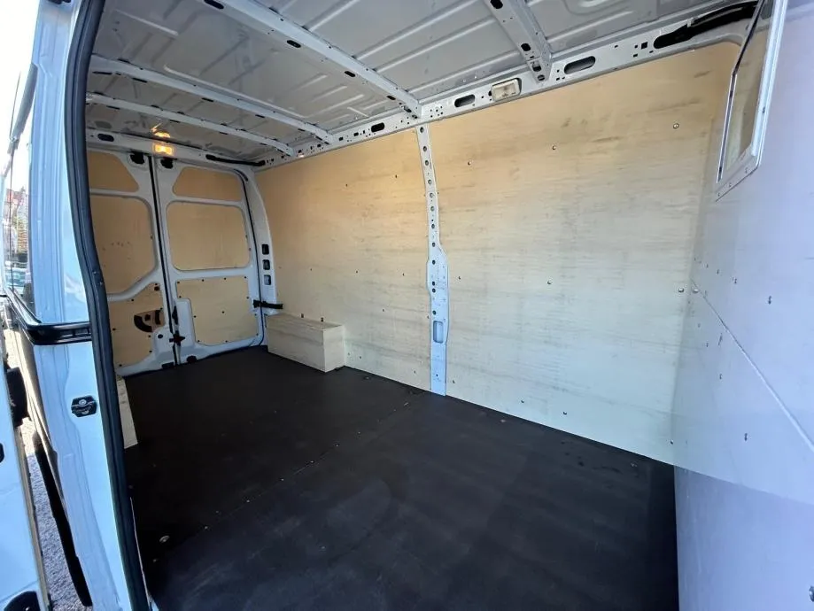 renault master 2.3 dci - 2024 - 130.000km - perfektan !!!, 2024 god. - slika 18