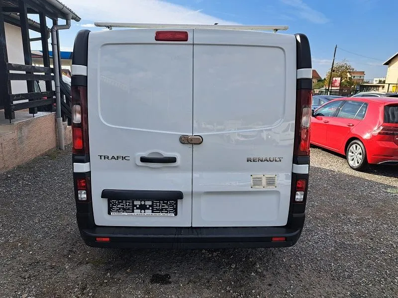 renault trafic 1.6 dci*klima*tempomat*navigacija*police* - slika 5