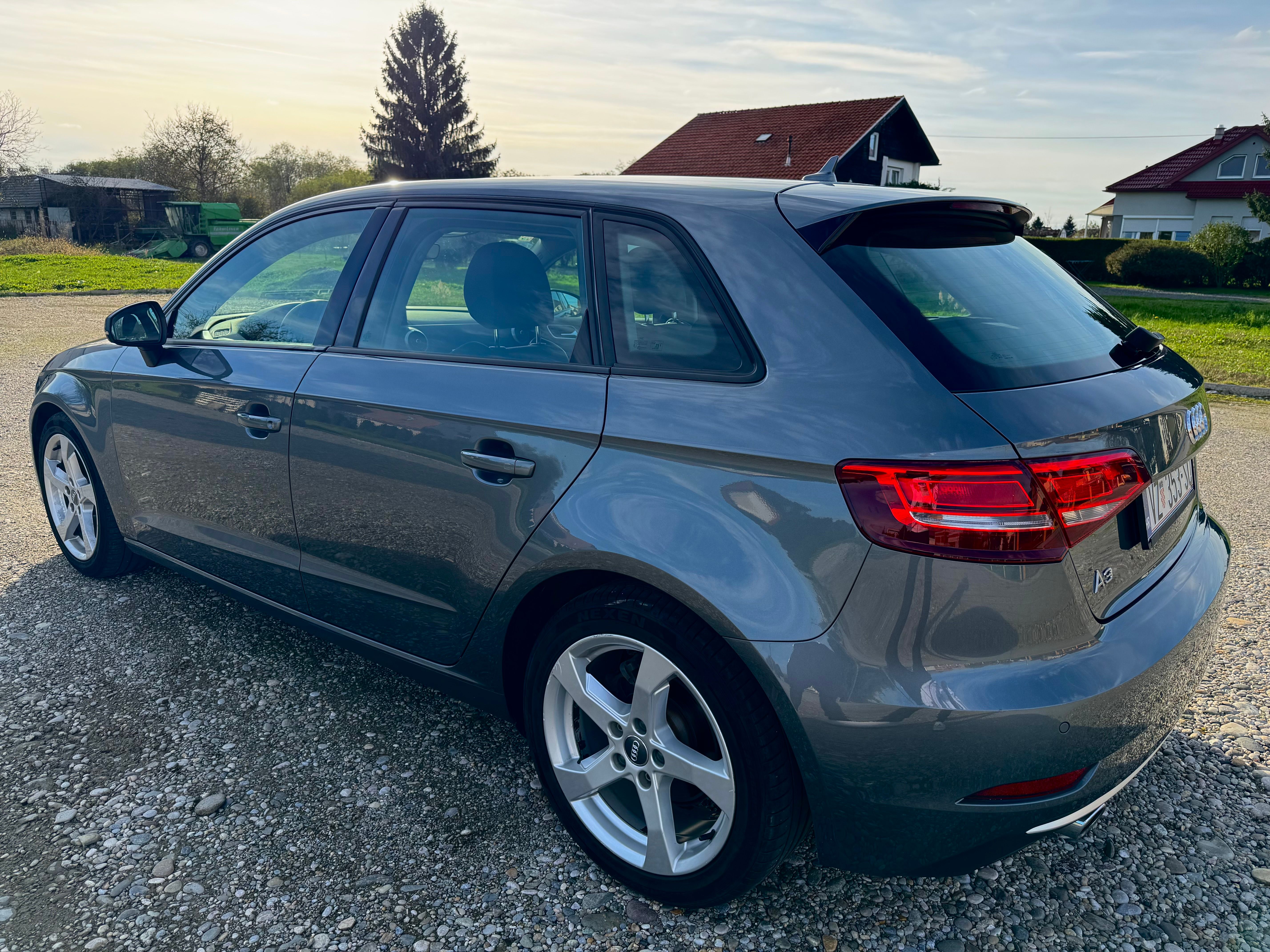 audi a3 1,6 tdi sportback facelift - slika 4