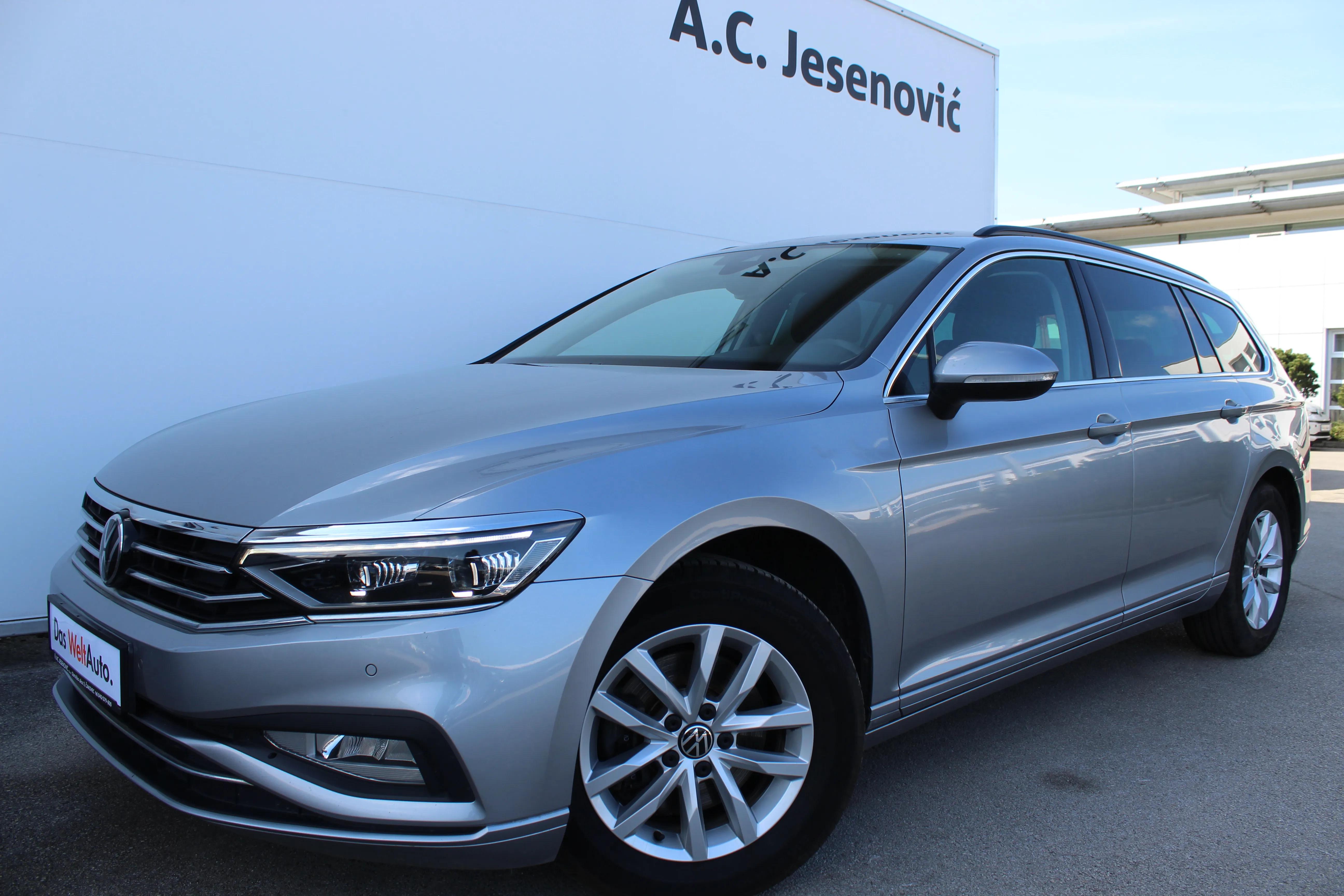13111 volkswagen passat variant 2.0 tdi dsg business - slika 7