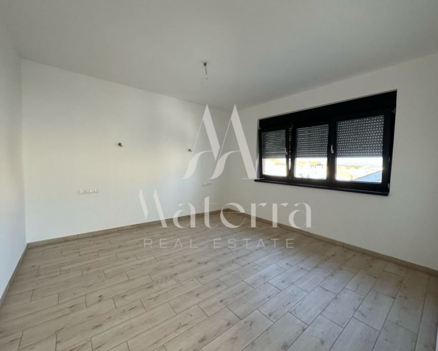 vodice, pethouse 3-soban sa krovnom terasom, blizina plaže - slika 2