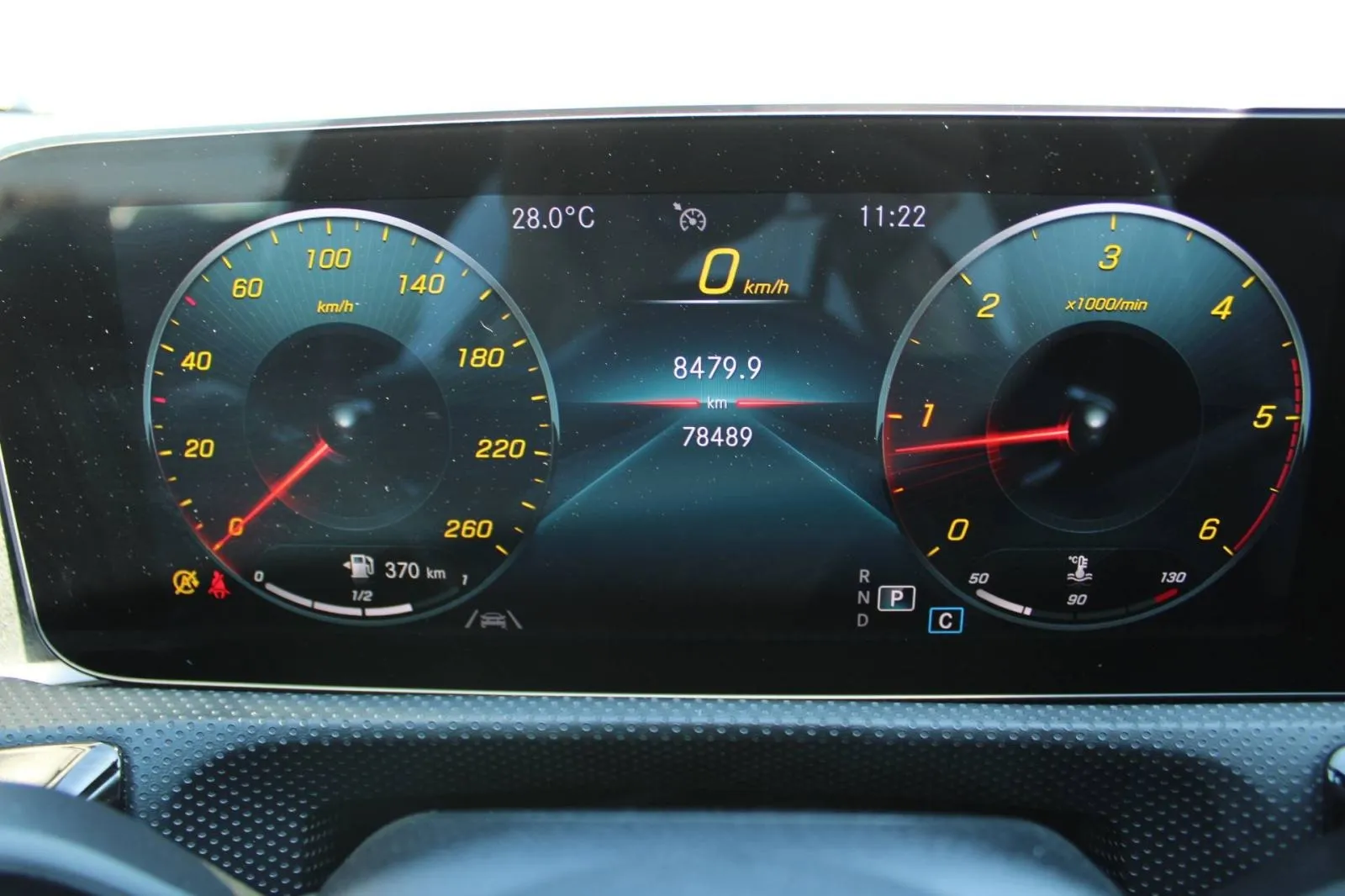 mercedes-benz klasa a 180d automatik amg *led, navigacija, kamera* - slika 21