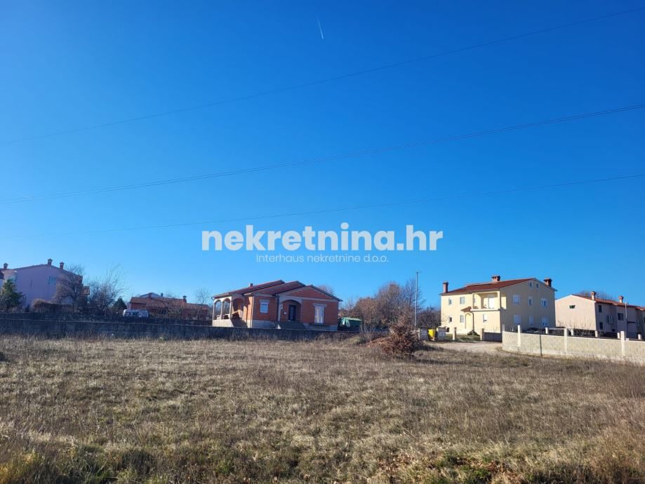 prodaja - građevinsko zemljište - santelezi - labin - 1007m2 - slika 8