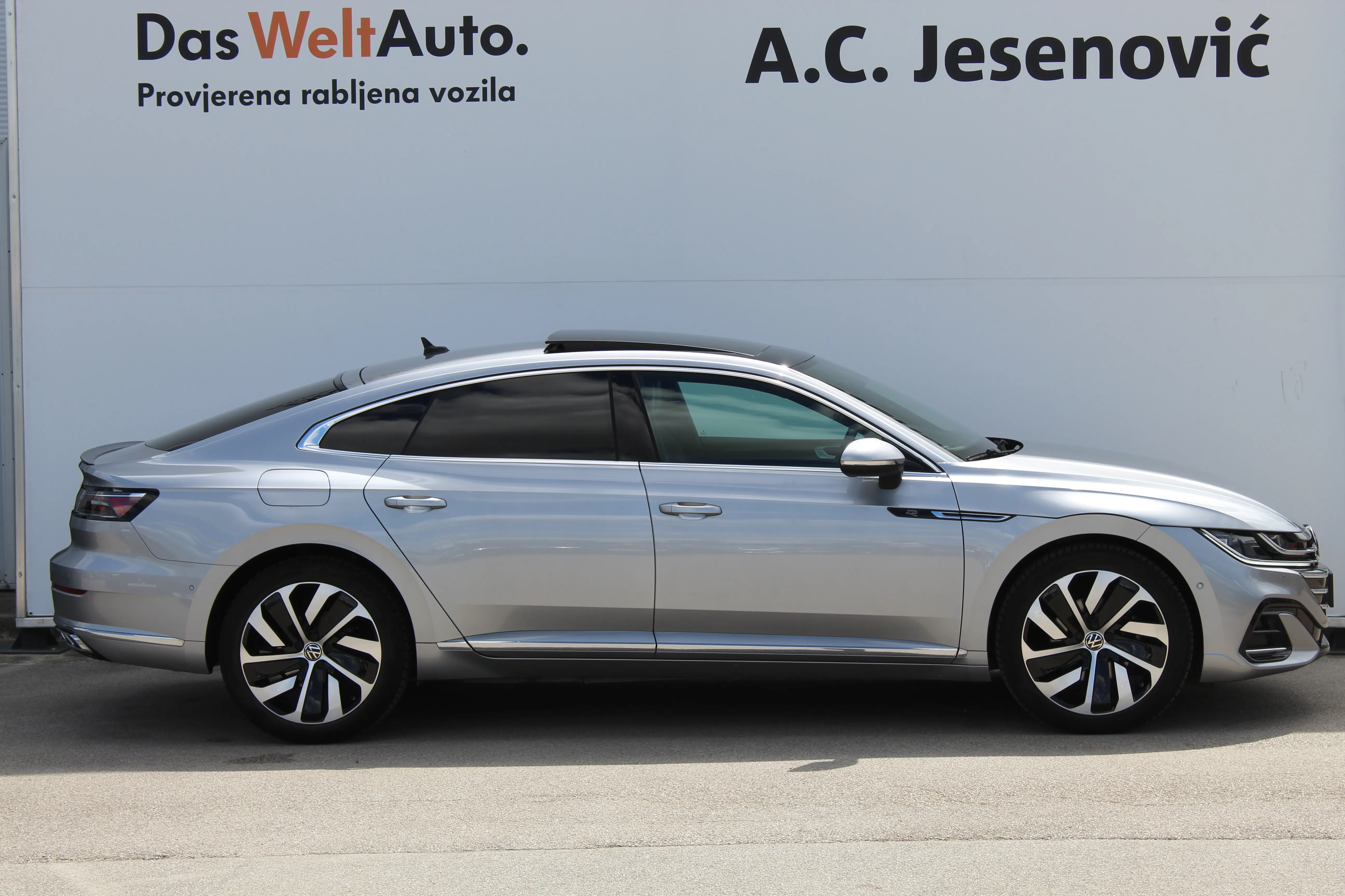 13218 volkswagen arteon 1.4 tsi ehybrid dsg r-line - slika 4