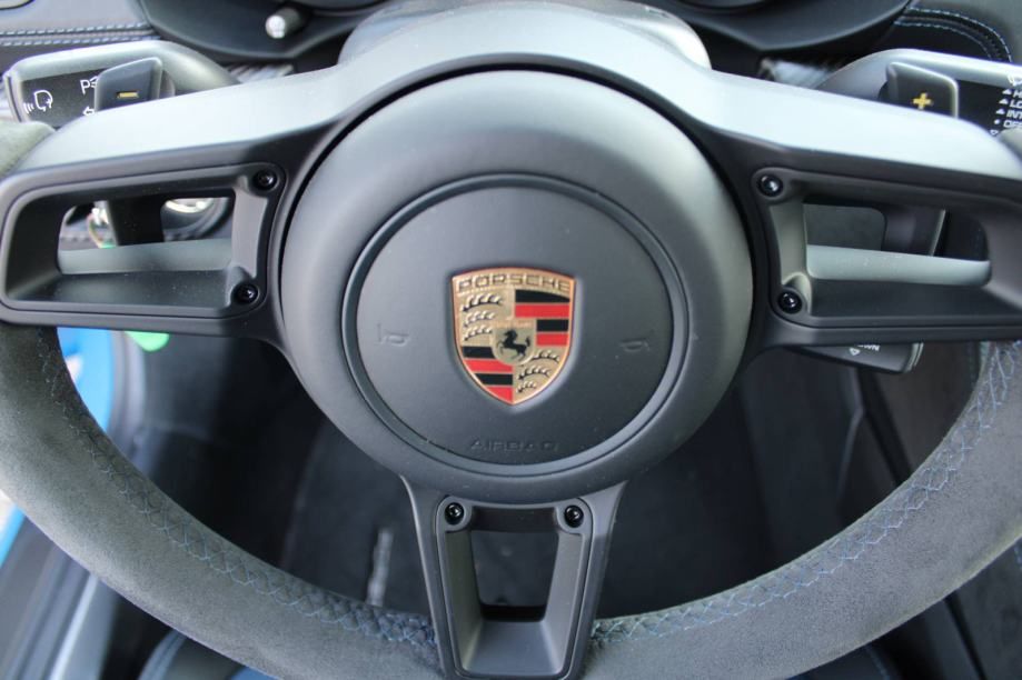 porsche cayman 718 gt4 rs - slika 18