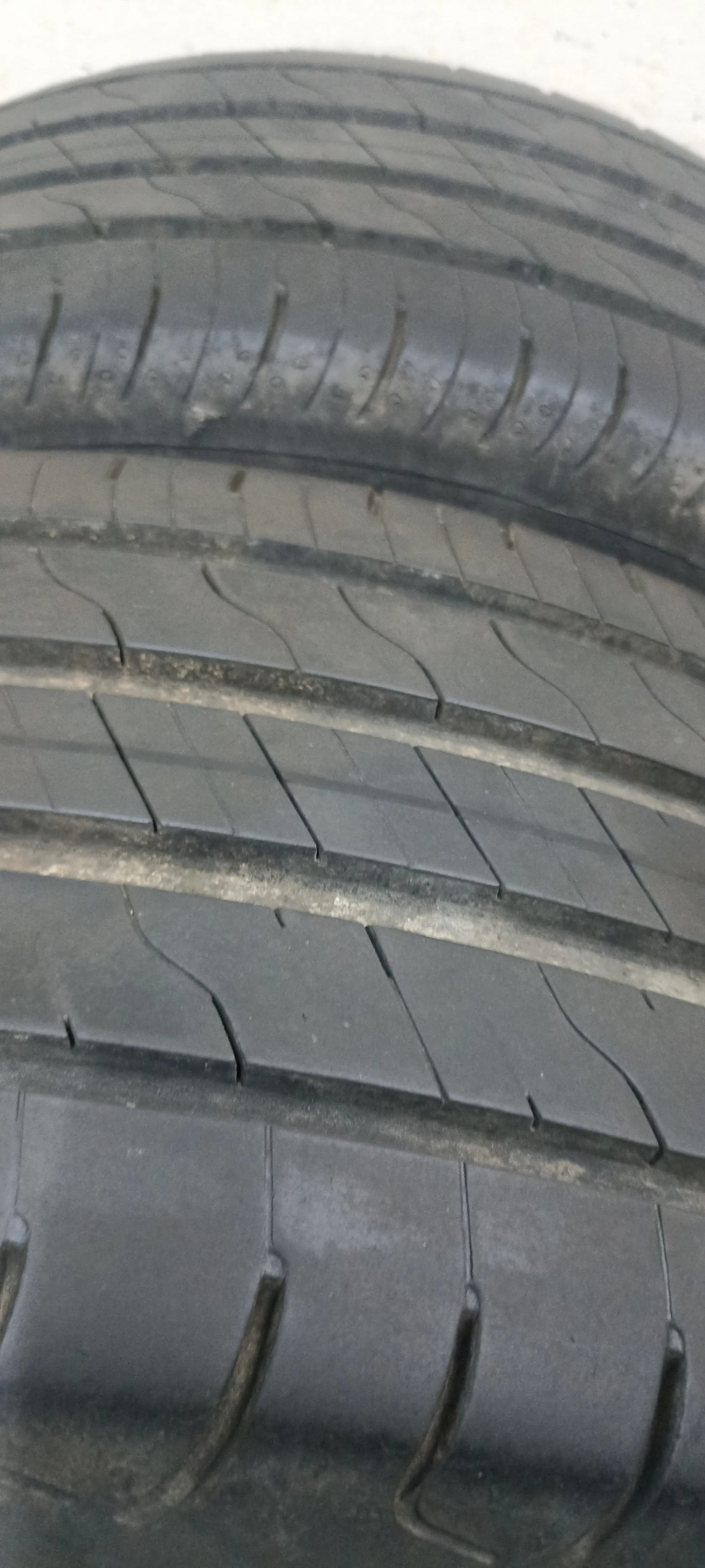 ljetne gume goodyear 205 55 16 - slika 2