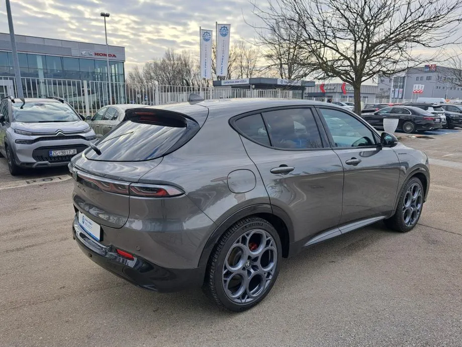 alfa romeo tonale 1.5 mhev edizione speciale - slika 5