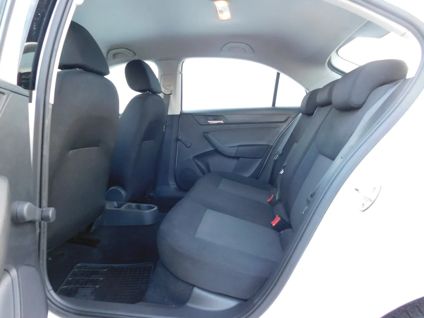 05928 seat toledo 1.4 tdi cr reference eco s&s - slika 10