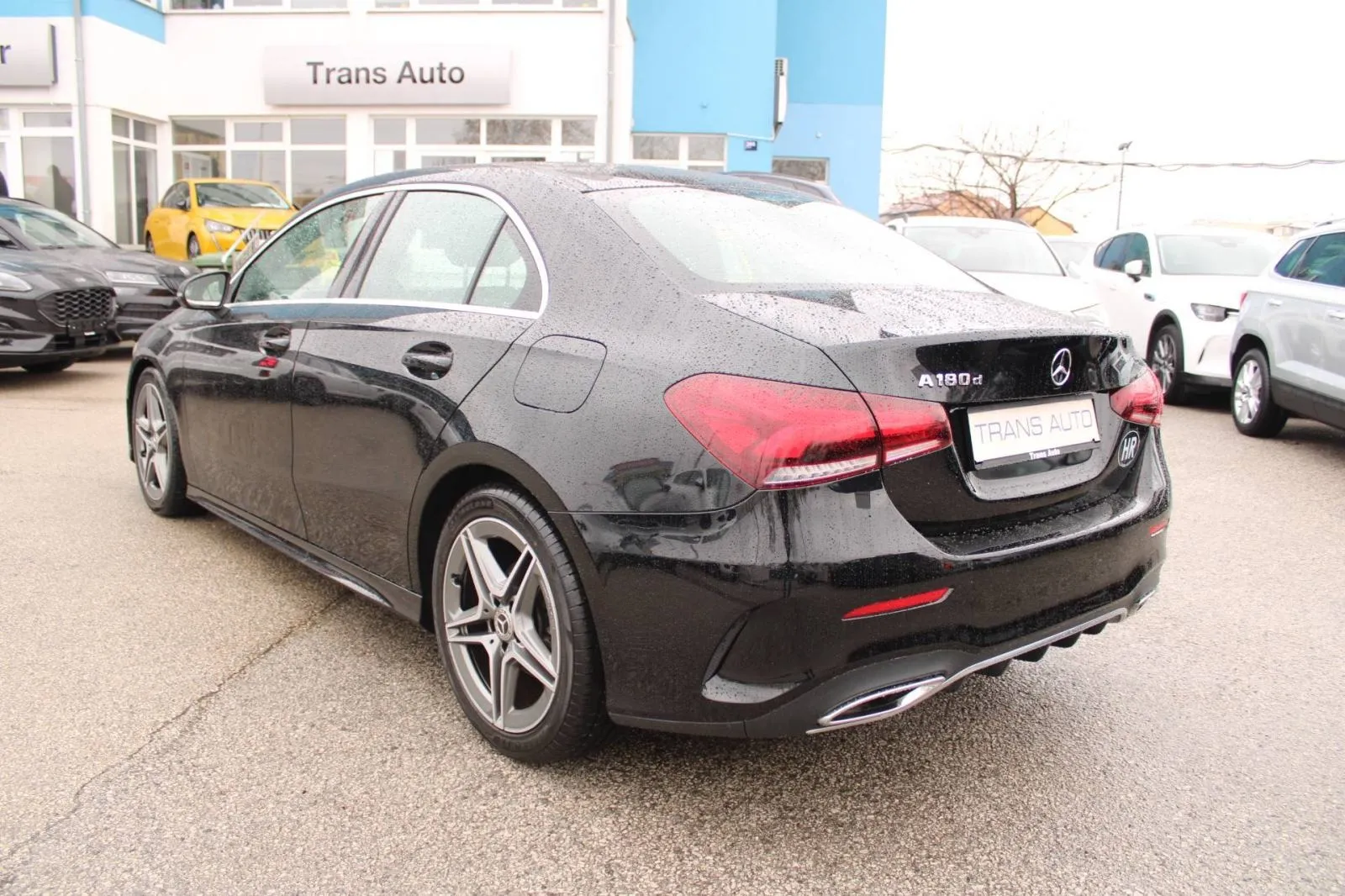 mercedes-benz klasa a limuzina a180d amg automatik *led,navigacija,ka - slika 7