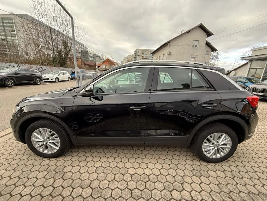 vw t-roc 2,0 tdi dsg, aut., navi, park senzori, 4x garancije! - slika 5