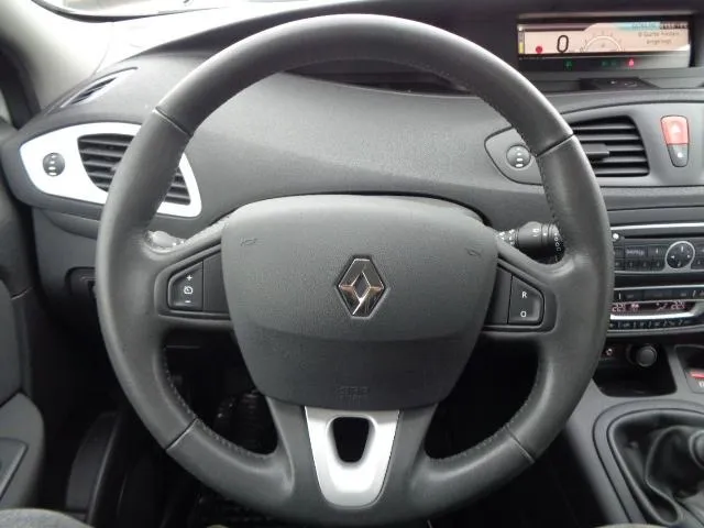 renault scenic 1,5 dci;park senzor;kuka;tempomat; - slika 16