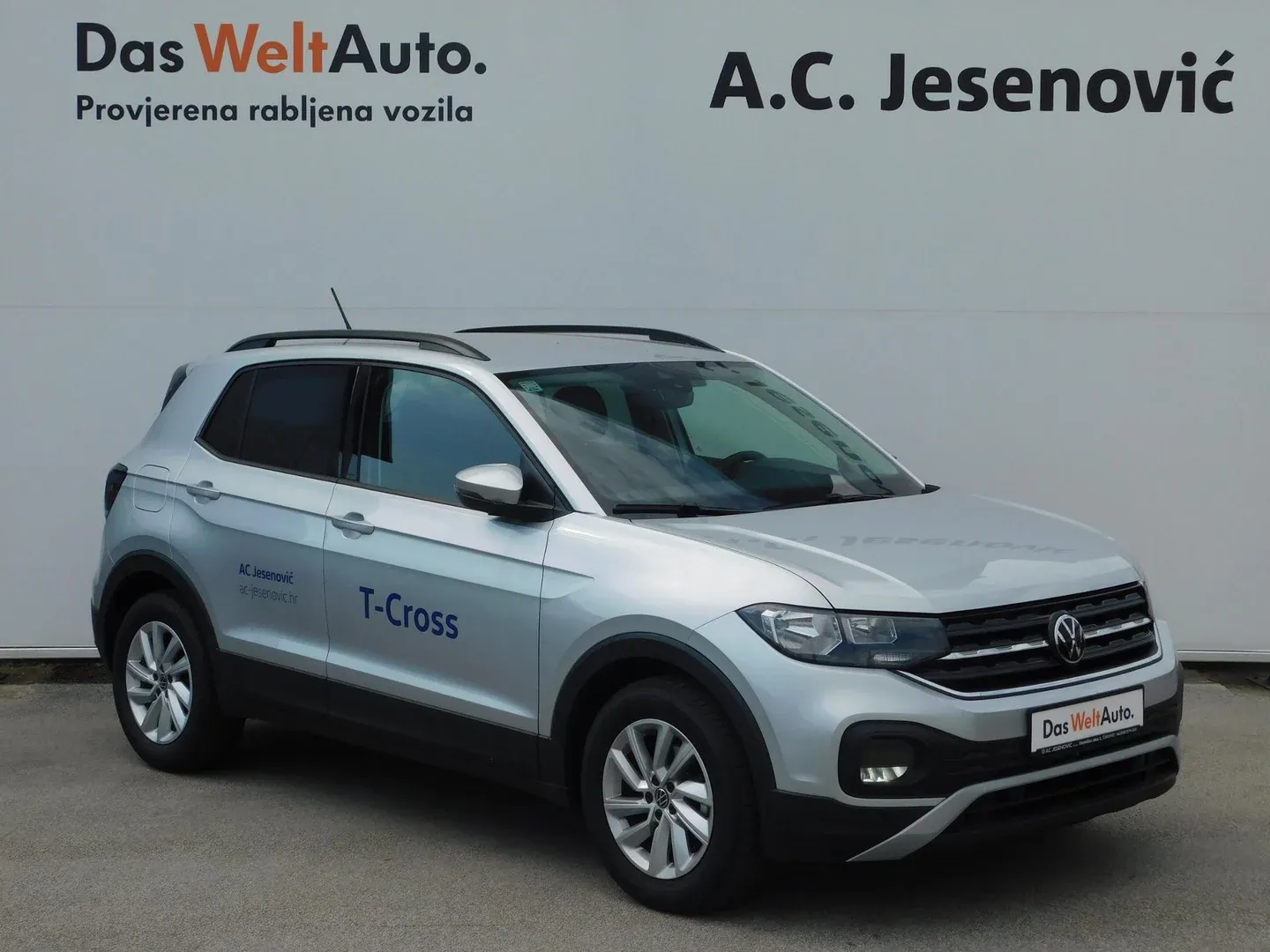 10995 volkswagen t-cross 1.0 tsi life - slika 3