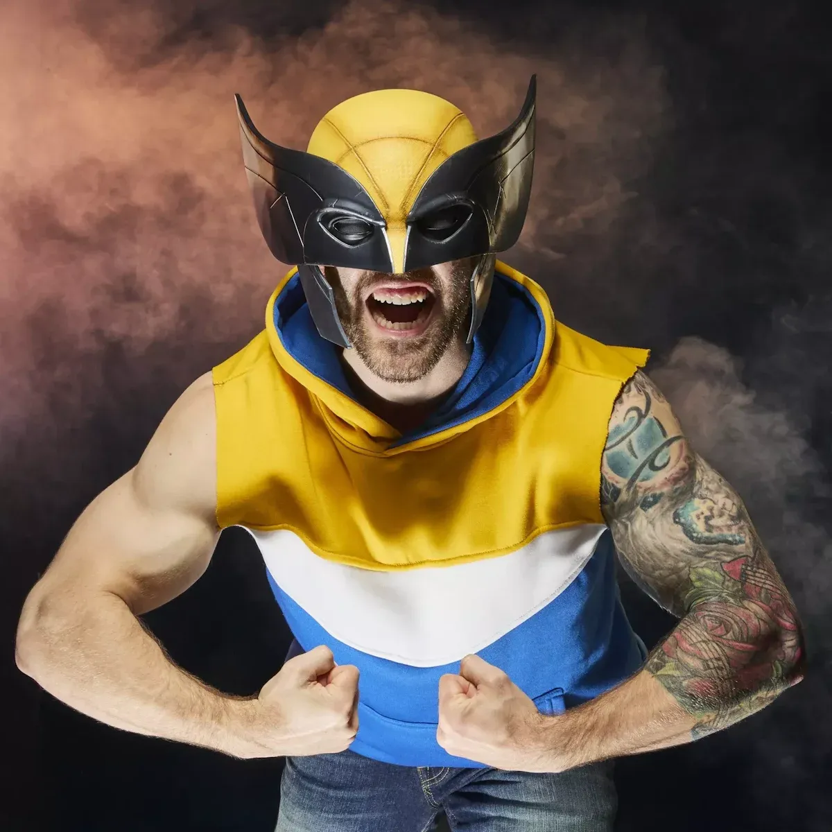 marvel legends series – wolverine premium roleplay mask - slika 5