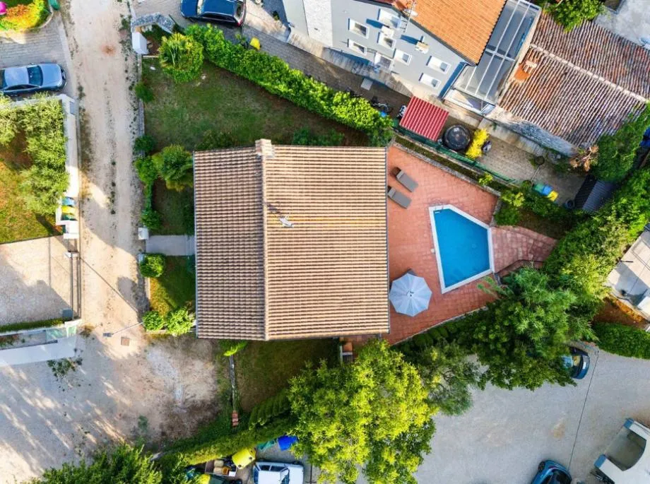 vila, funtana, sa bazenom, kraj mora - slika 18