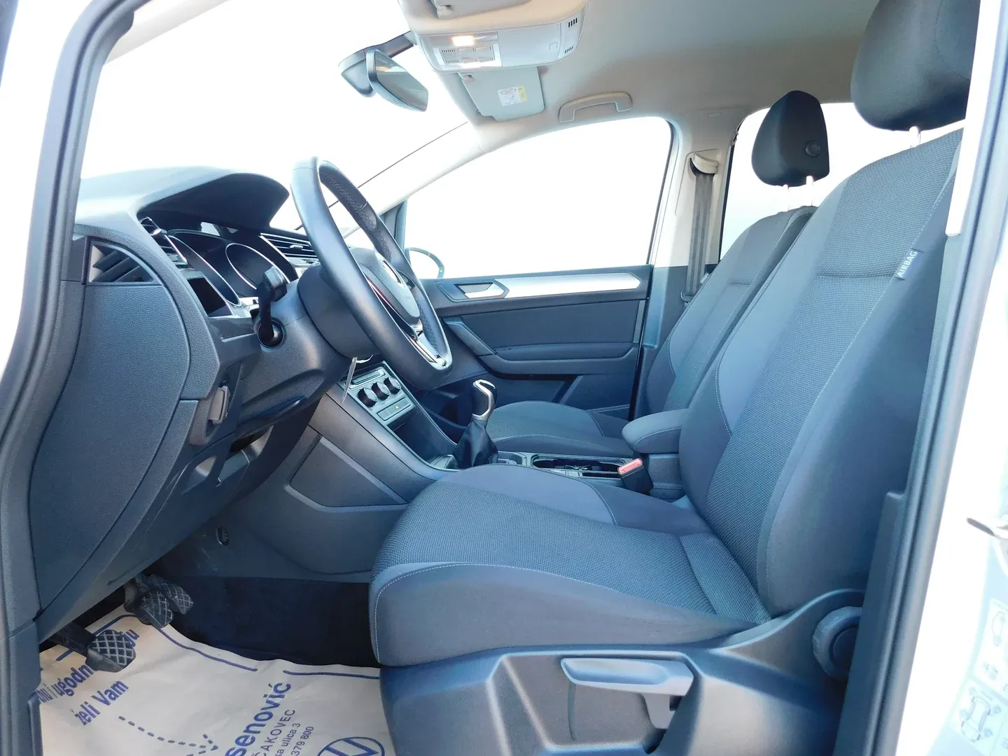 12854 volkswagen touran 2.0 tdi trendline - slika 7