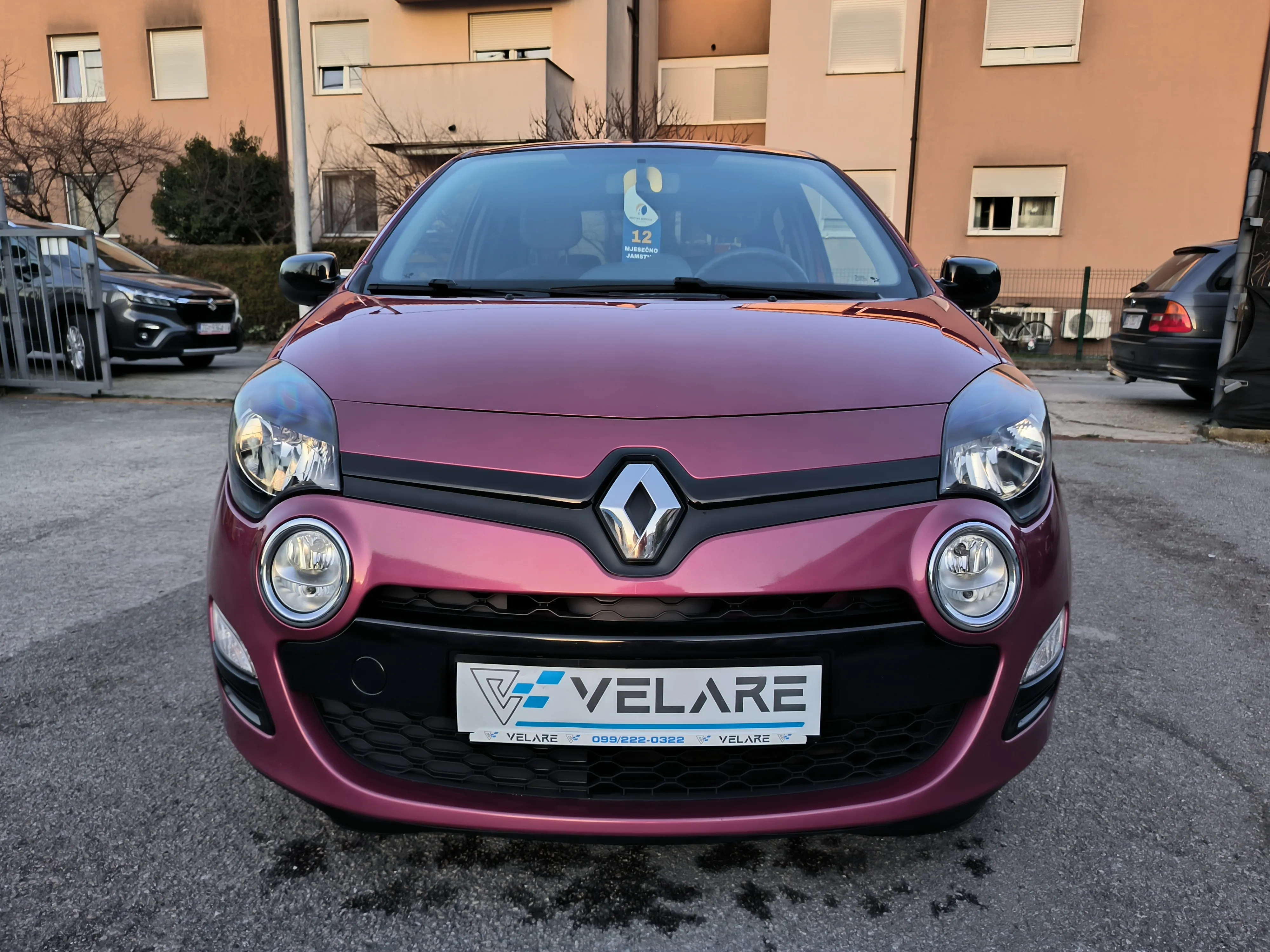 renault twingo 1,2 dynamique, v. servis, jamstvo, reg. 1 godinu - slika 3