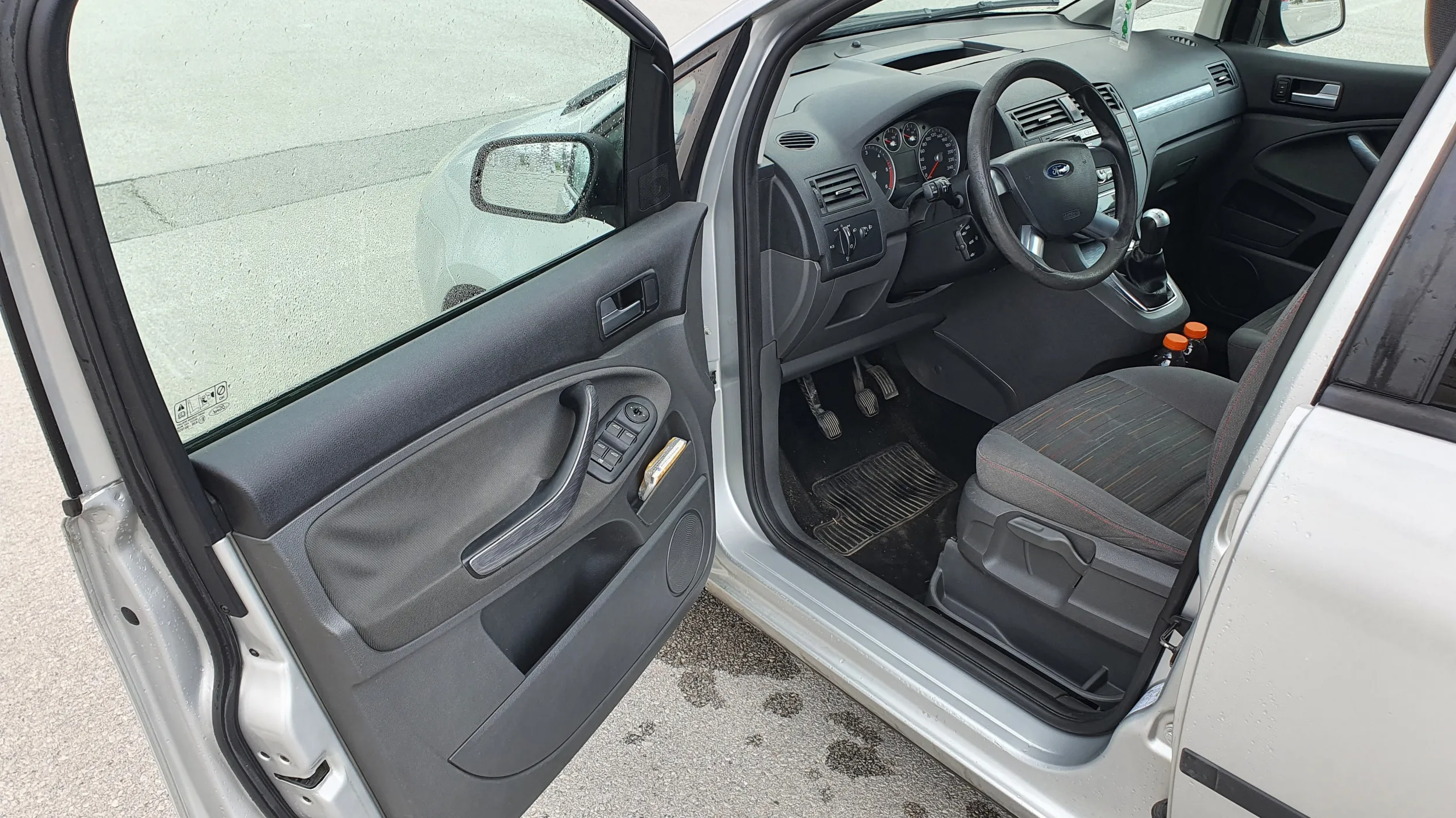ford c-max 1.6 tdci - slika 9